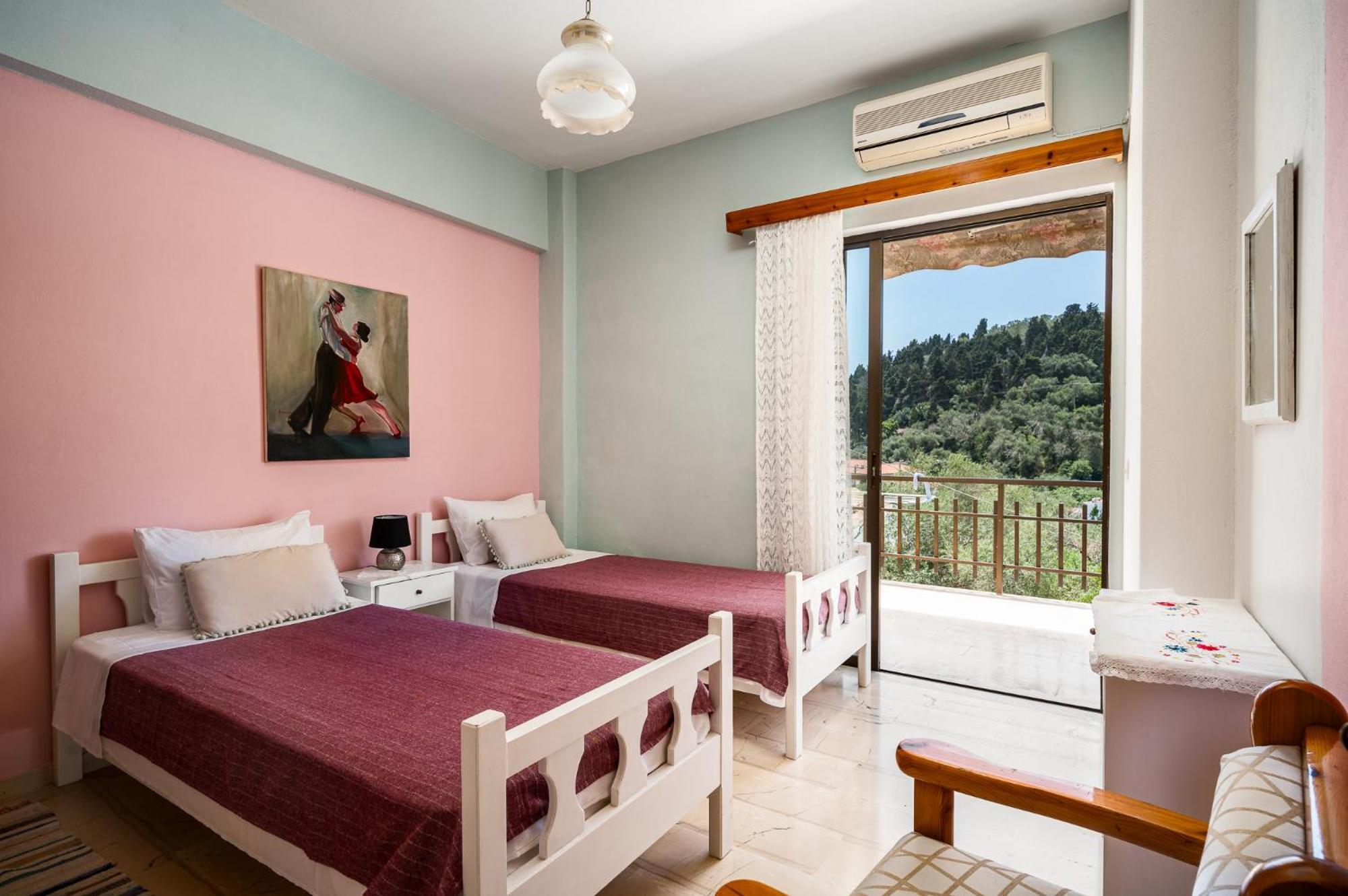 Agaloula Centrally Located Apartments, Lakka Exterior foto